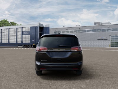 2027 Chrysler Pacifica LX