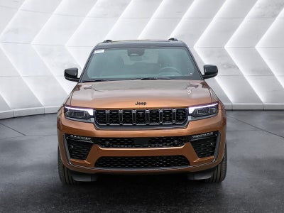2027 Jeep Grand Cherokee Summit